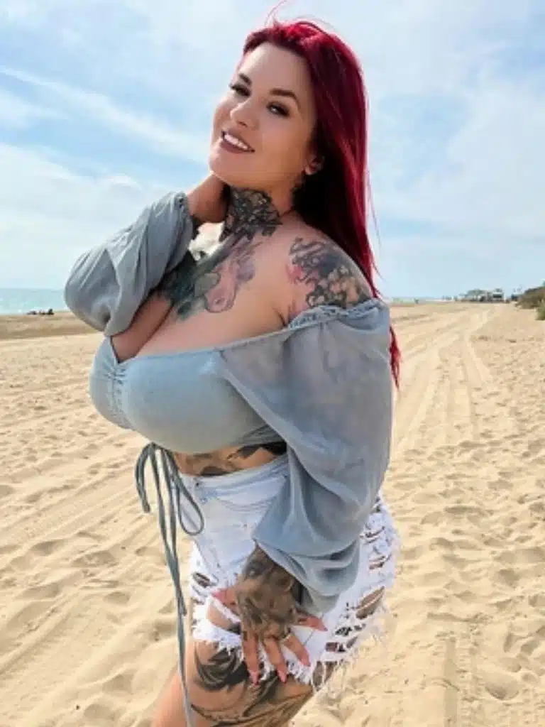 TITLE: Sabien Demonia Biography: Wiki, Age, Career, Height, Weight, Boyfriend, Net Worth & More